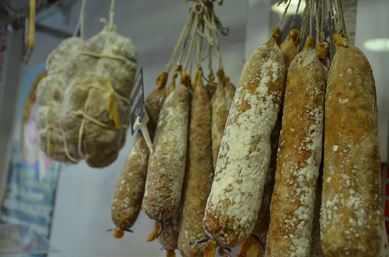 Saucissons secs de la Charcuterie Nolaytoise